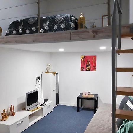Oriental Apartment Near Gozsdu Udvar ブダペスト エクステリア 写真