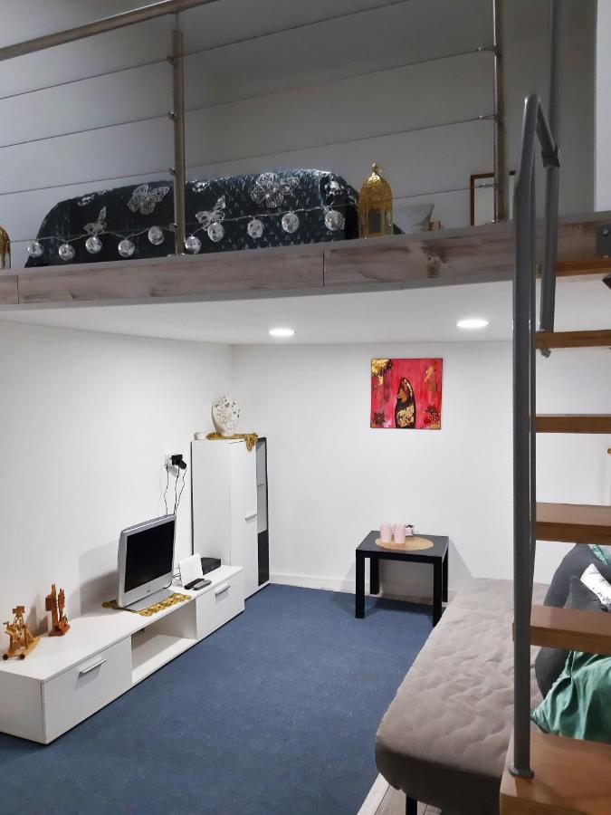 Oriental Apartment Near Gozsdu Udvar ブダペスト エクステリア 写真